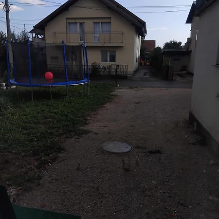 Marina Gloria Apartment Zadvorsko Bagian luar foto